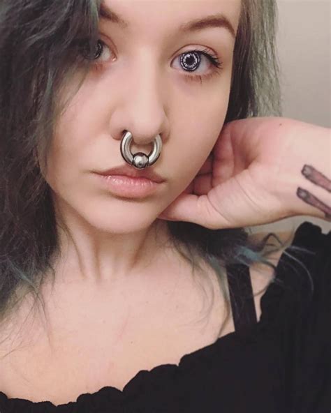 septum piercing on big nose